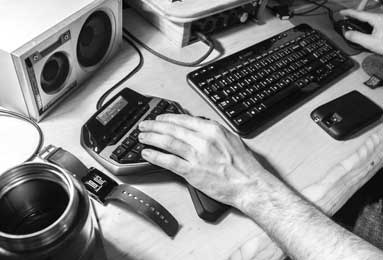 萌娃吃瓜搞笑视频合集,搞笑视频合集笑翻天