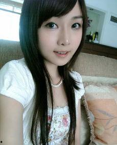 四川吃瓜校花视频,校园生活趣味横生